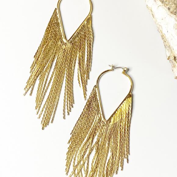NEW Dusk till Dawn Gold Fringe Earrings - Picture 7 of 9